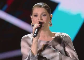 Alessandra Amoroso (Foto: screen Mediaset infinity)