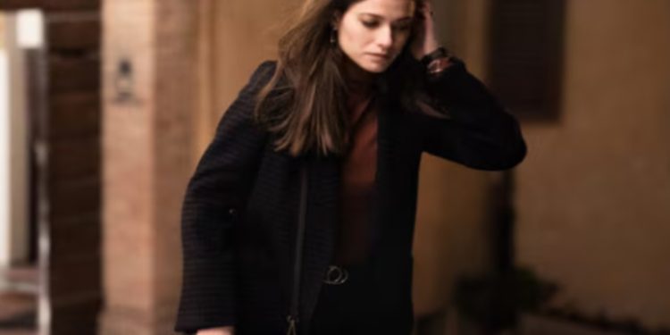 Emma Valenti è Valentina in Don Matteo 13. (Foto: Web)