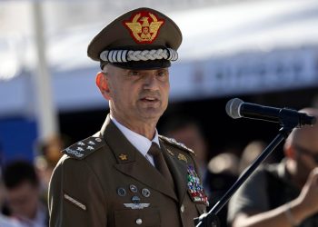 Il generale Luciano Portolano