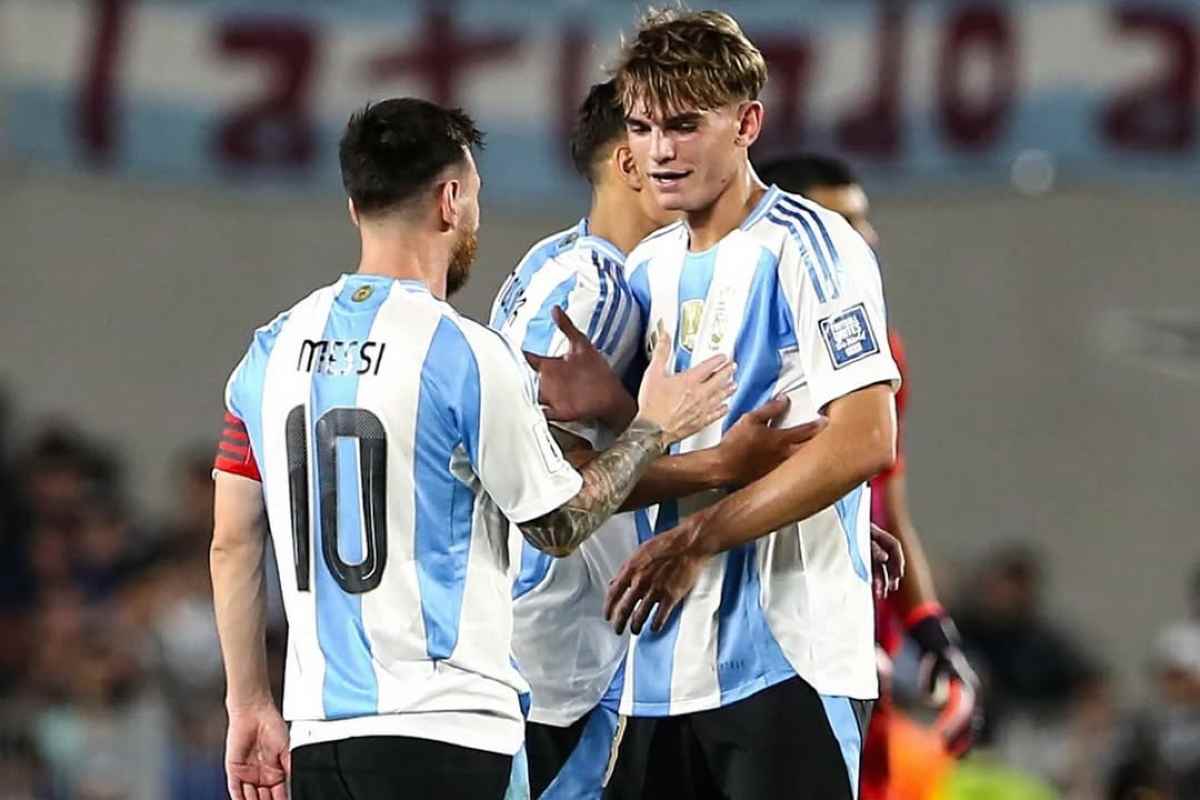 Nico Paz Messi
