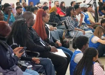 Arrivati all'aeroporto di Fiumicino 71 rifugiati con i corridoi umanitari organizzati dalla Comunità di Sant'Egidio, con Arci, UNHCR e il supporto di Ministero dell'Interno e Ministero degli Esteri. Fiumicino, 25 giugno 2025. ANSA/TELENEWS