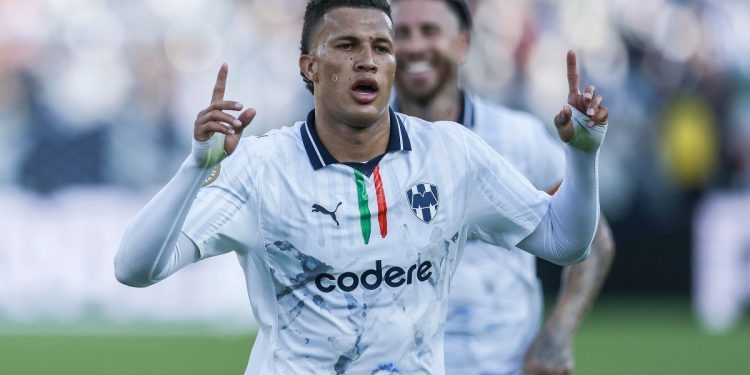 Nelson Deossa esulta con il Monterrey (Foto ANSA)