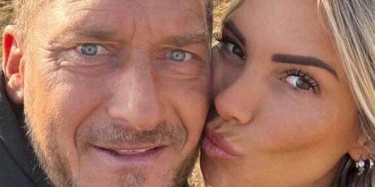 Noemi Bocchi e Francesco Totti (Foto: Web)