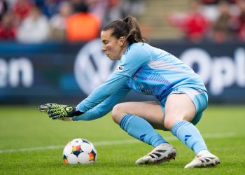 Olivia Clark, portiere del Galles di calcio femminile (Foto ANSA)