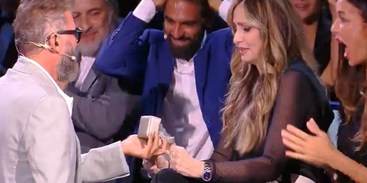Paolo Vallesi, proposta di matrimonio all'Isola dei Famosi 2025