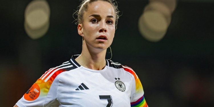 Giulia Gwinn Germania