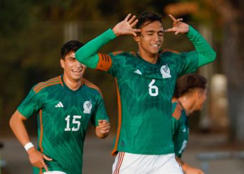Fidel Ambriz esulta con il Messico Under 21 (Foto ANSA)