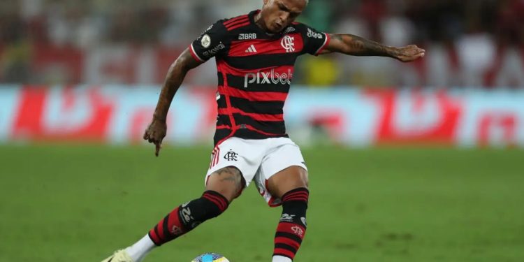 Wesley con la maglia del Flamengo