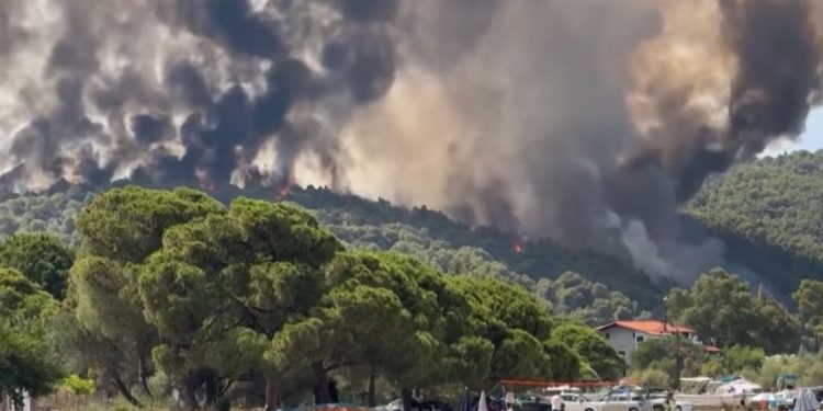 Incendio Creta (Foto: screen da Youtube Guardian)