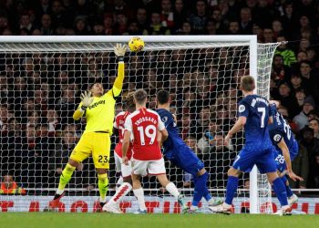 Una parata di Alphonse Areola in West Ham Arsenal (Foto ANSA)