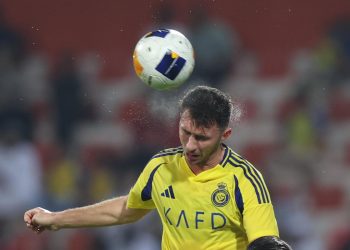 Aymeric Laporte impegnato con l'Al Nassr (Foto ANSA)