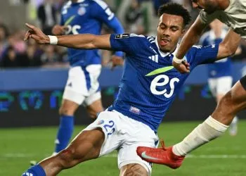 Guéla Doué con la maglia dello Strasburgo (Foto: Web)