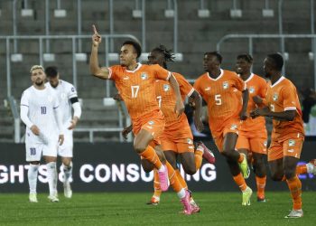 Guéla Doué a segno con la Costa d'Avorio (Foto ANSA)