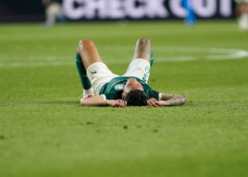 La deulsione di Richard Rios per l'eliminazione del Palmeiras dal Mondiale per Club (Foto ANSA)
