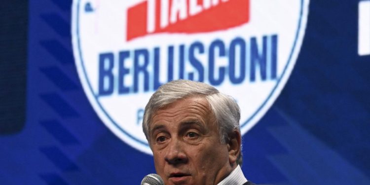 Forza italia, Tajani