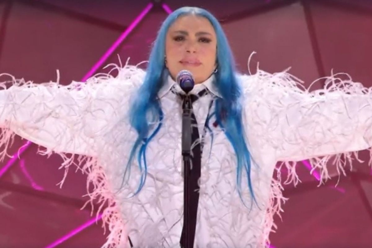 Loredana Berté a Sanremo 2024, 2^ serata screenshot tv