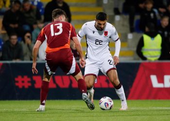 Armando Broja con la maglia dell'Albania (Foto ANSA)