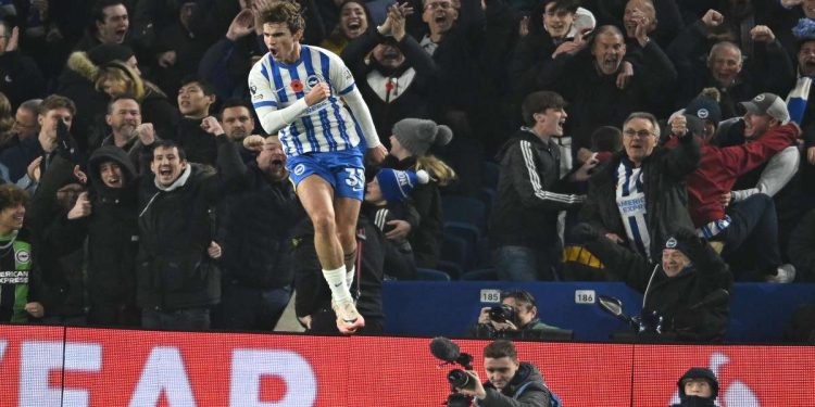Matt O'Riley esulta dopo un gol segnato col Brighton & Hove Albion (Foto Ansa)