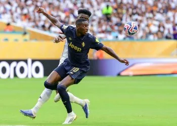 Randal Kolo Muani in azione con la Juventus (Foto ANSA)