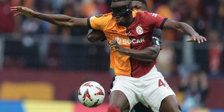 Victor Osimhen con il Galatasaray contro l'Elfsborg (Foto ANSA)