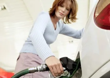 Odore di benzina perché piace