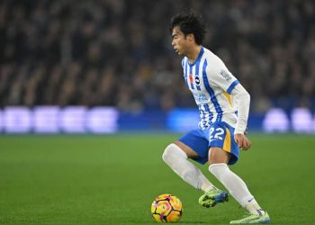 Kaoru Mitoma con la maglia del Brighton (Foto ANSA)