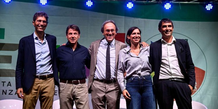 I leader del Campo largo a sinistra