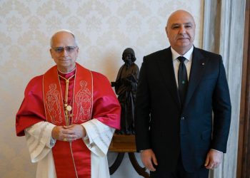 Aoun in udienza dal Papa