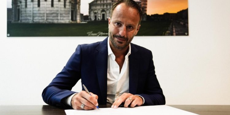 Alberto Gilardino firma come allenatore del Pisa (Foto ANSA)