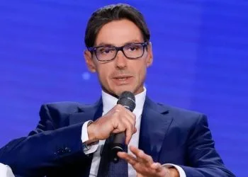 Mediaset cambia tutto