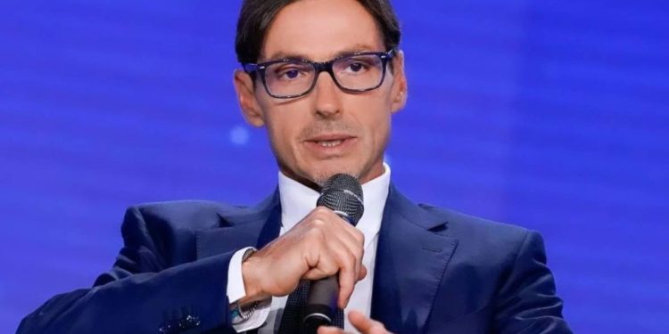 Mediaset cambia tutto