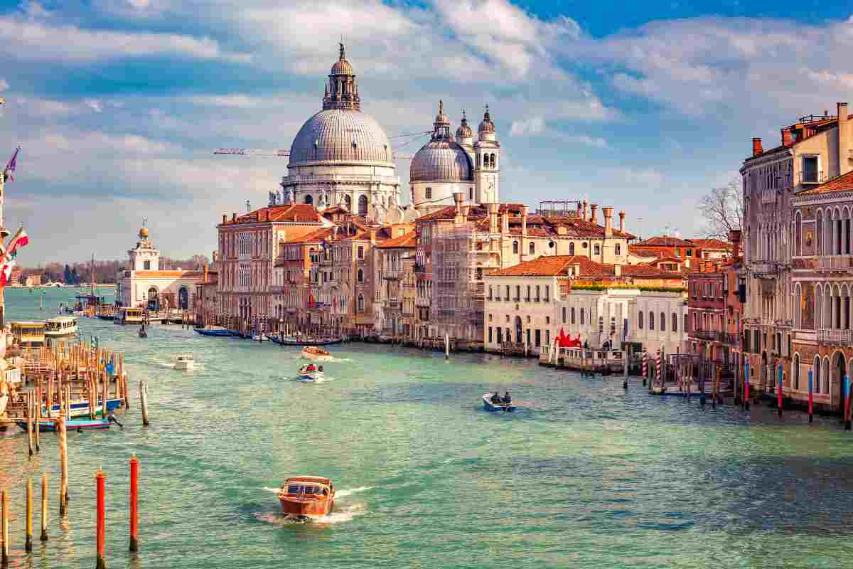 città più sovraffollate