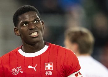 Breel Embolo contrariato durante un match con la Svizzera (Foto Ansa)