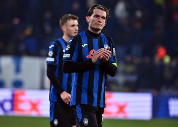 Marten De Roon con la maglia dell'Atalanta (Foto ANSA)