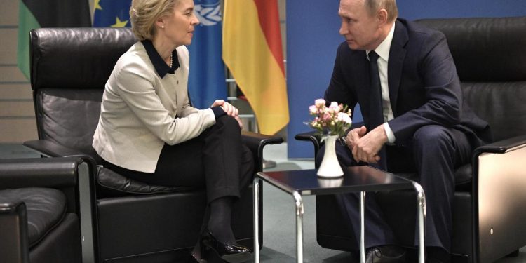 Von der Leyen e Putin