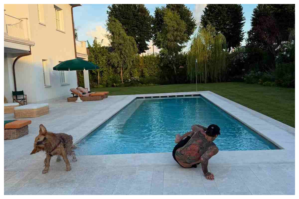 Fedez villa sardegna