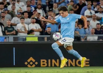 Matteo Cancellieri in azione con la Lazio (Foto Ansa)