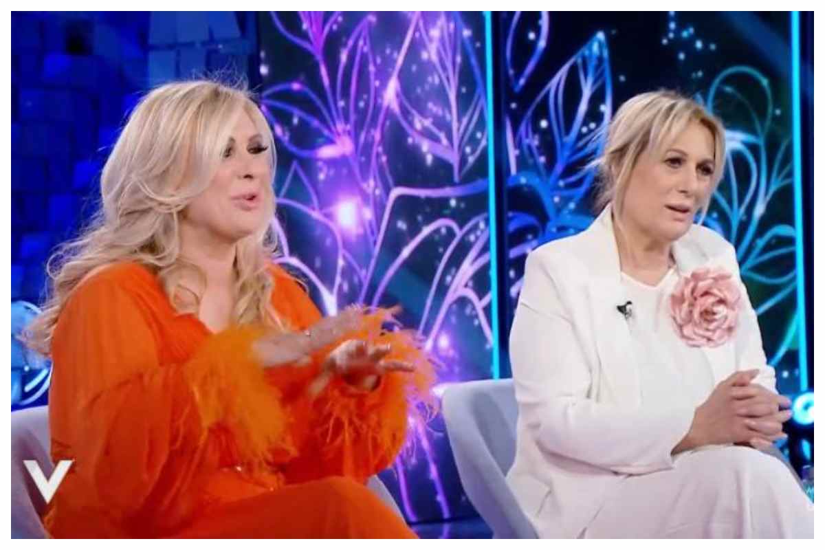 tina cipollari chi è la sorella