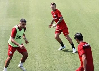 La Cremonese in allenamento (da facebook.com/uscremonese)