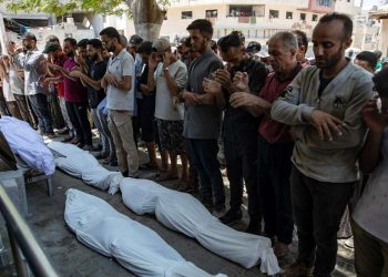 Bombe sugli aiuti a Gaza