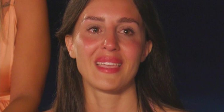 Sarah piange per Valerio a Temptation Island 2025