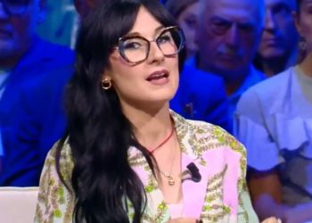 L'avvocato Angela Taccia a Zona Bianca (screen da Mediaset Infinity)