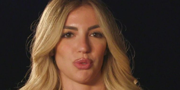 Lucia, Temptation Island