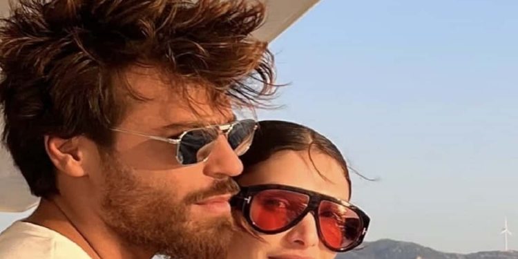 Can Yaman e l'amore con Sara Bluma (Fonte Instagram)