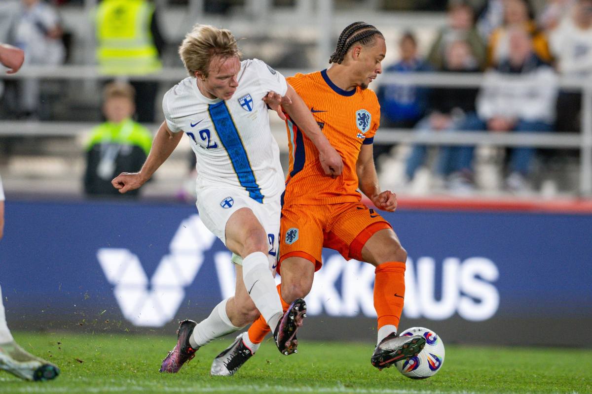 Xavi Simons con l'Olanda