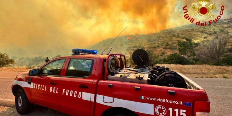 Incendio a Punta Molentis