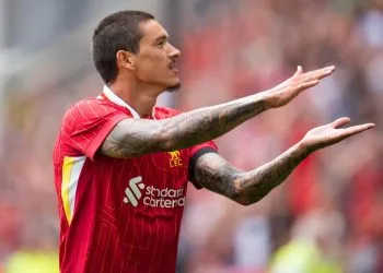 Darwin Nunez del Liverpool esulta dopo un gol in amichevole (Foto Ansa)