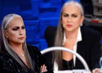 amici 25 torna insegnante storica