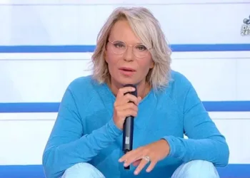 maria de filippi vacanze di lavoro