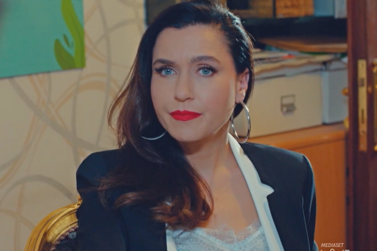 Forbidden fruit anticipazioni 1 agosto 2025 (Screen Mediaset Infinity)